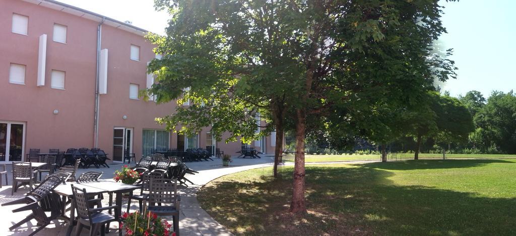Hotel Vallee Bleue Montalieu-Vercieu Exterior foto